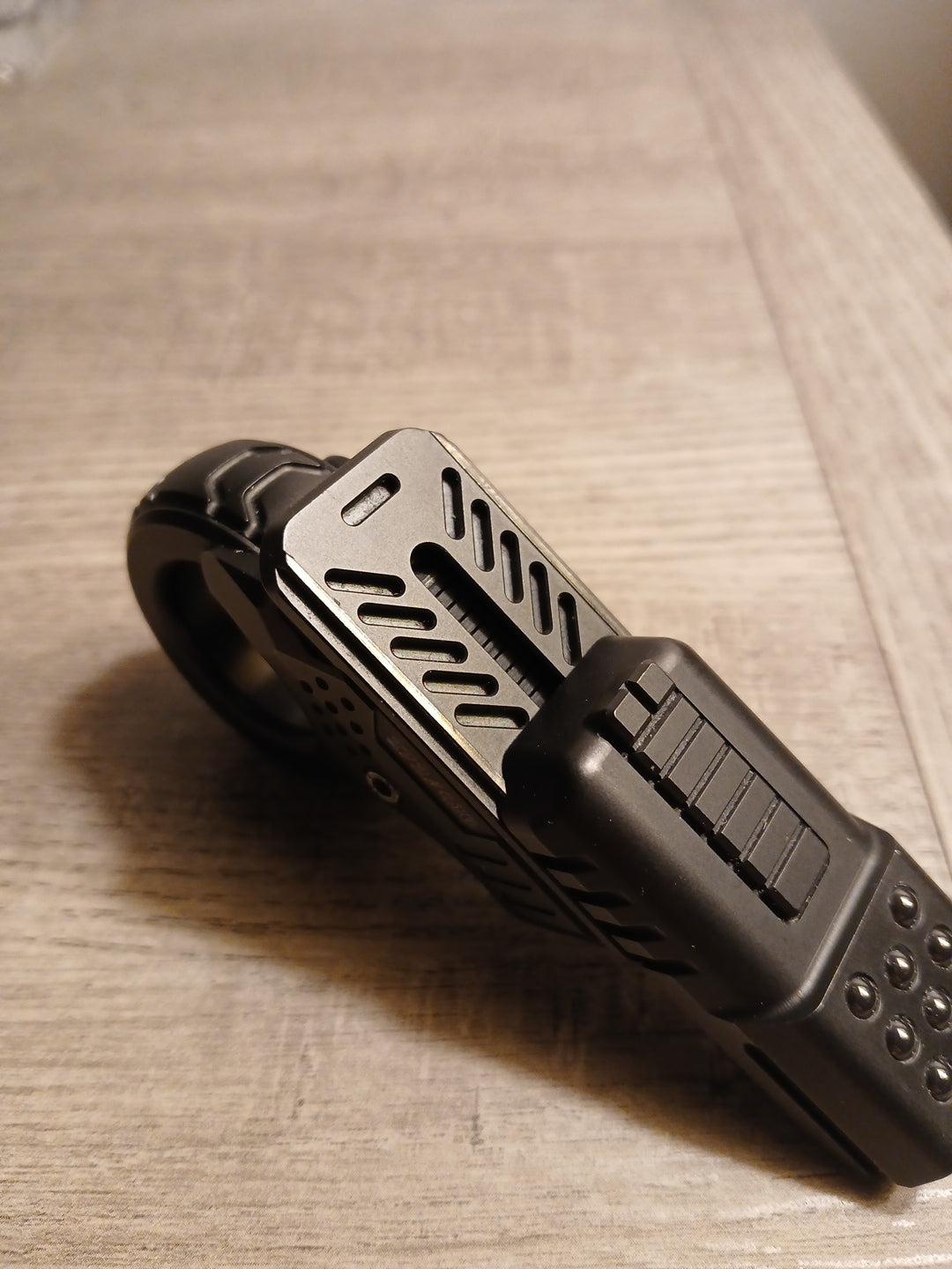 Pre Owned - ACEDC x GoBigger Zoom Titanium Hand Slider | ACEDC x GoBigger Zoom Hand Slider for Collection & Gift