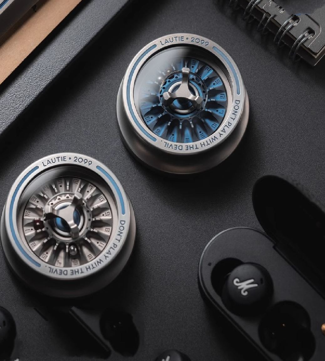 Lautie 2099 Series Lucky Deskset Titanium Turn Table Hand Gyro Spinner | Lautie Carnival Titanium Hand Gyro Fidget for Collection and Gift