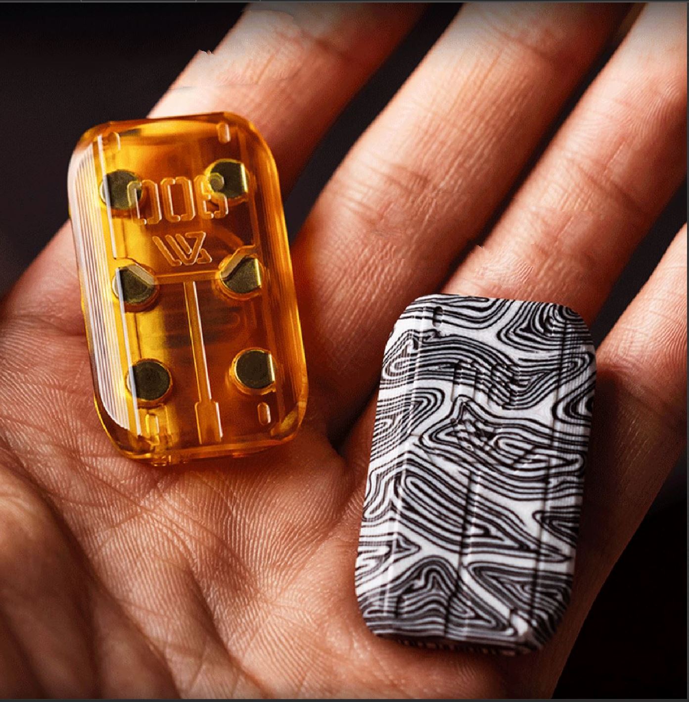 WANWU PEI-G10 Mini Armor Shield Hand Slider | WANWU Mini Metal Line Of Defense PPB Hand Slider | Mini EDC Shield Push Pull Slider for Collection & Gift