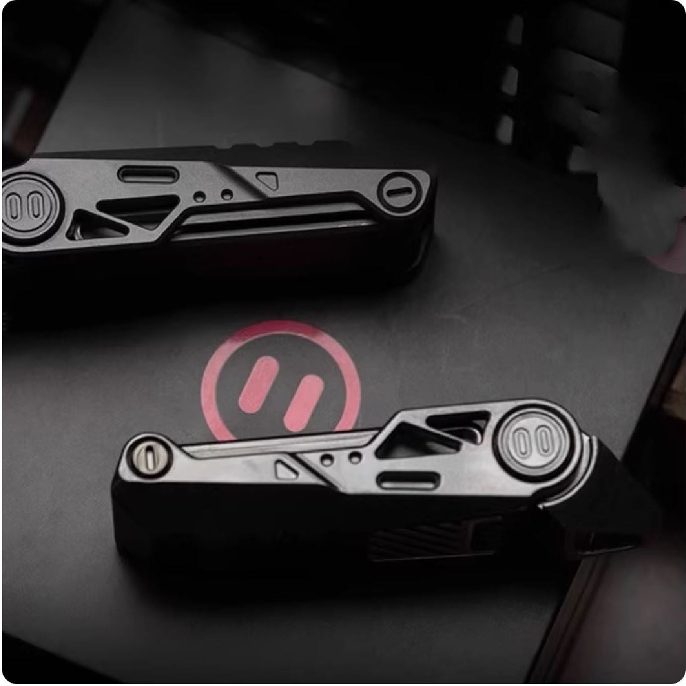 YEDC Razor 2.0 Zirconium Limited Mechanical Hand Haptic Slider | YEDC Razor 2.0 Zirconium EDC Hand Fidget Toy for Collection & Gift