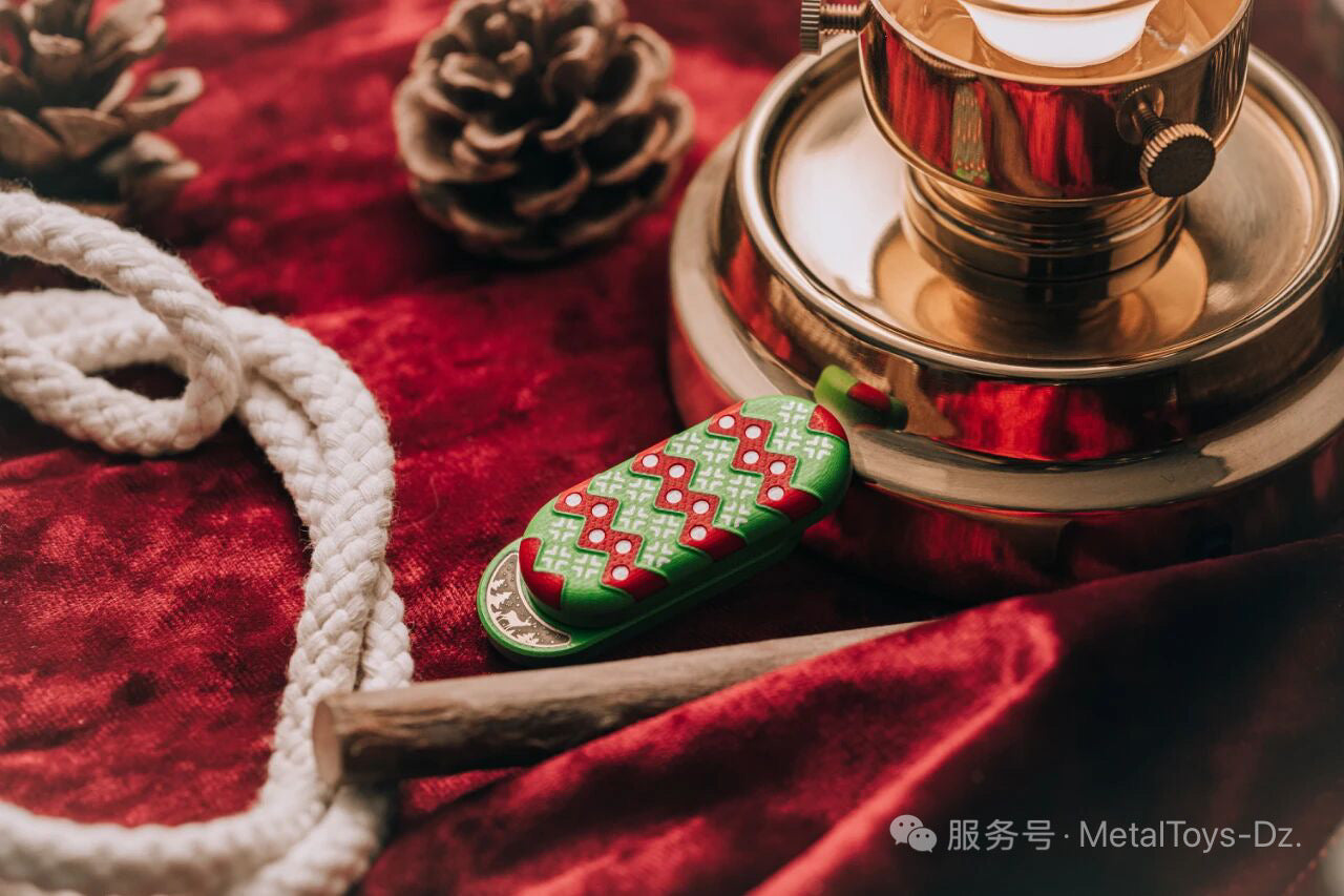 Metal Toys Dz Top-B Christmas Special Edition G10 Hand Push Haptic Slider for Collection & Gift