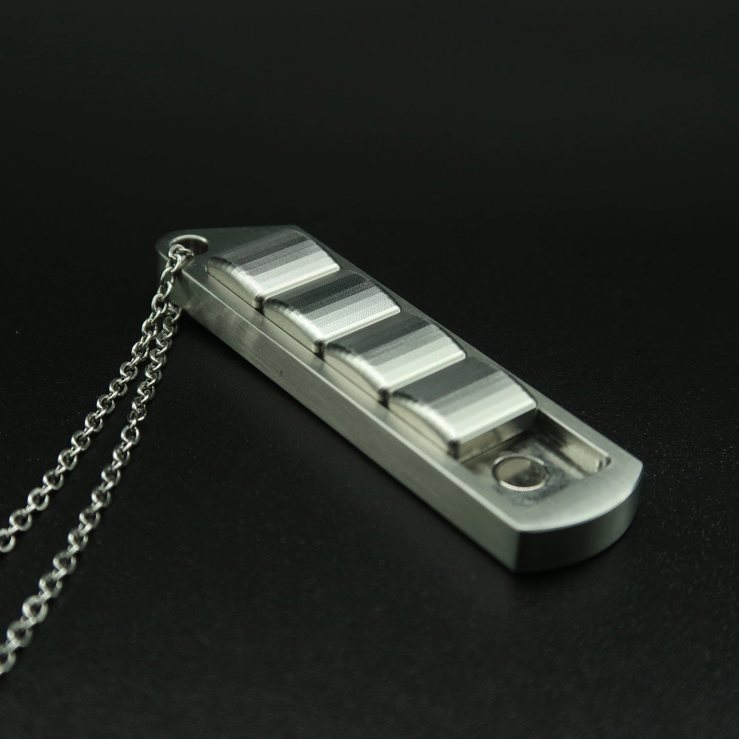Mini Stainless Steel Pea Pod Push Haptic Slider | Mini EDC Push Pull Haptic Feel PPB |Metal Push Pull Haptic Sound Slider for Collection & Gift