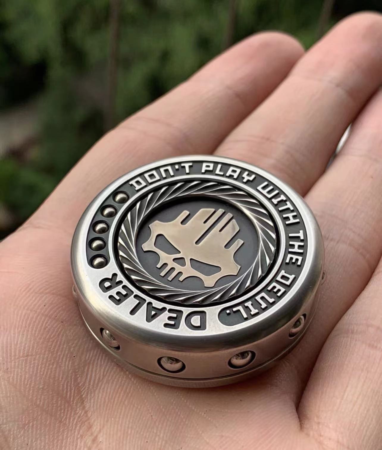 Lautie 2099 Series Mini Poker Dealer Coin Hand Spinner | Lautie Mini Poker Coin Dealer Hand Gyro Spinner | Lautie Mini Hand Spinner for Gift