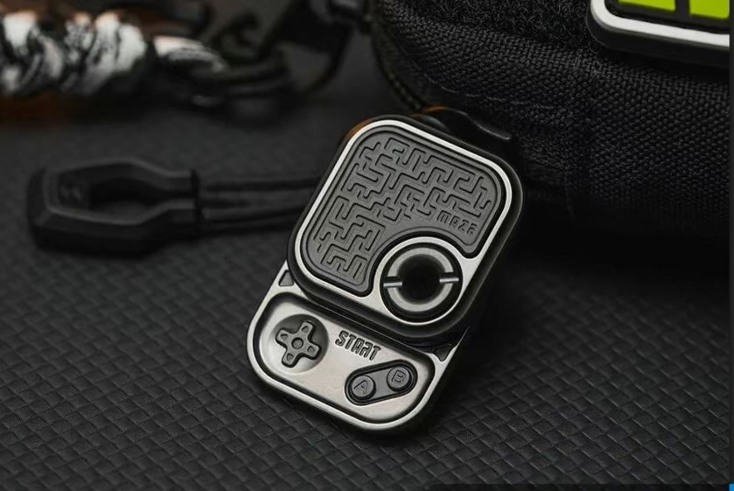 01 EDC Mini Toast Mechanical MAZE Hand Push Slider for Gift & Collection