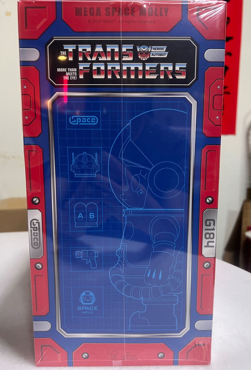 POP MART - MEGA SAPCE MOLLY TRANSFORMERS Optimus Prime 400% - 100% Authentic from POP MART