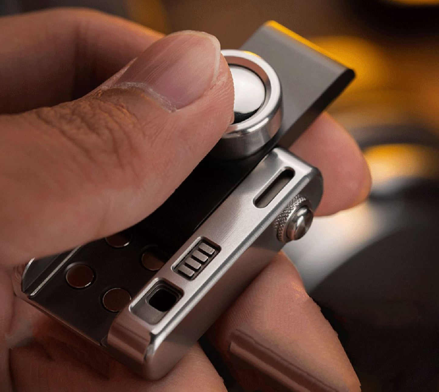 Pre Owned - WANWU EDC Camera M Zirconium+Zircuti Mini Push Slider for Collection and Gift
