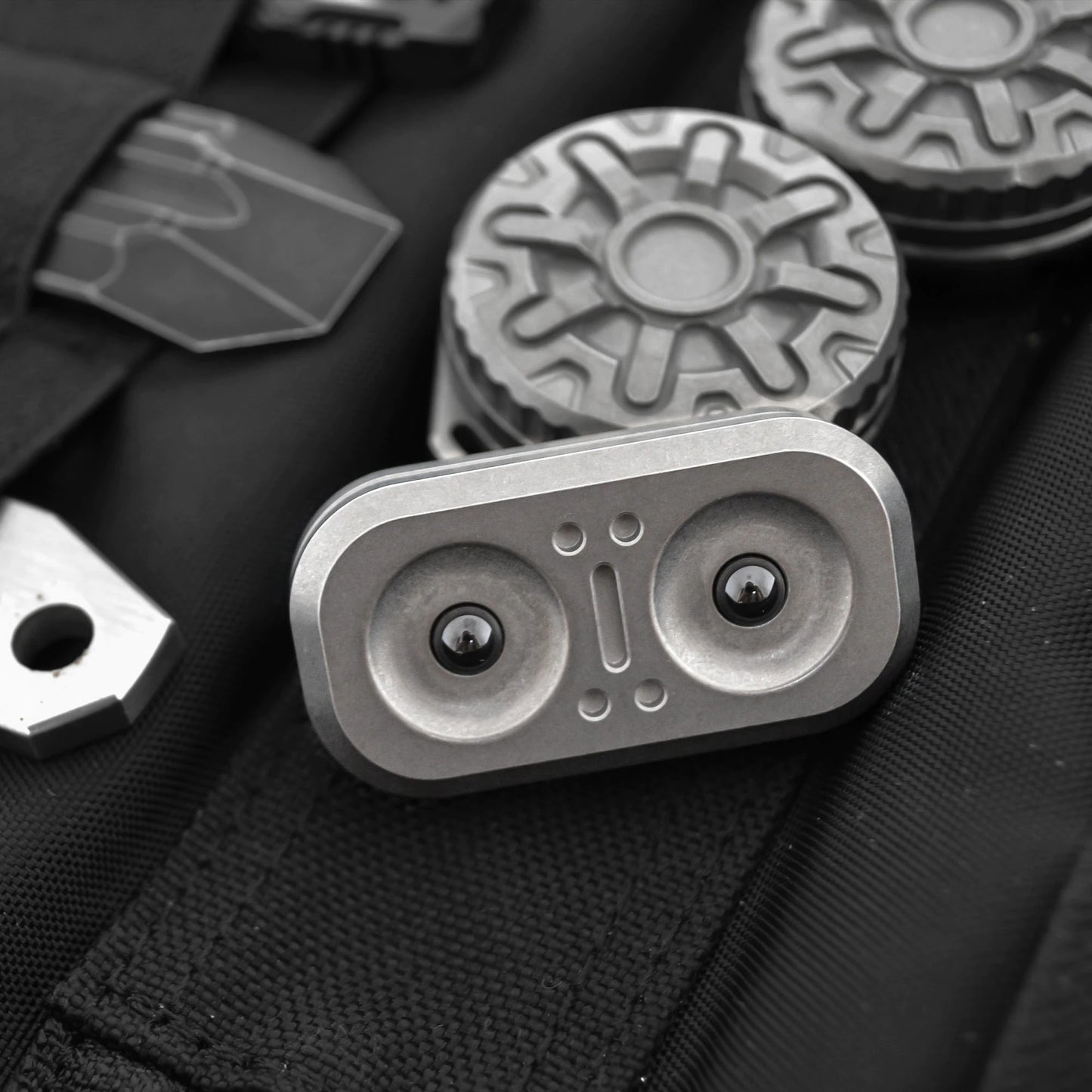 Gao Owl Shape Push Spin Slider | Stainless Steel Owl Shape Push Slider | Gao Stainless Steel Push Spin Flick Haptic Slider for Gift & Collection