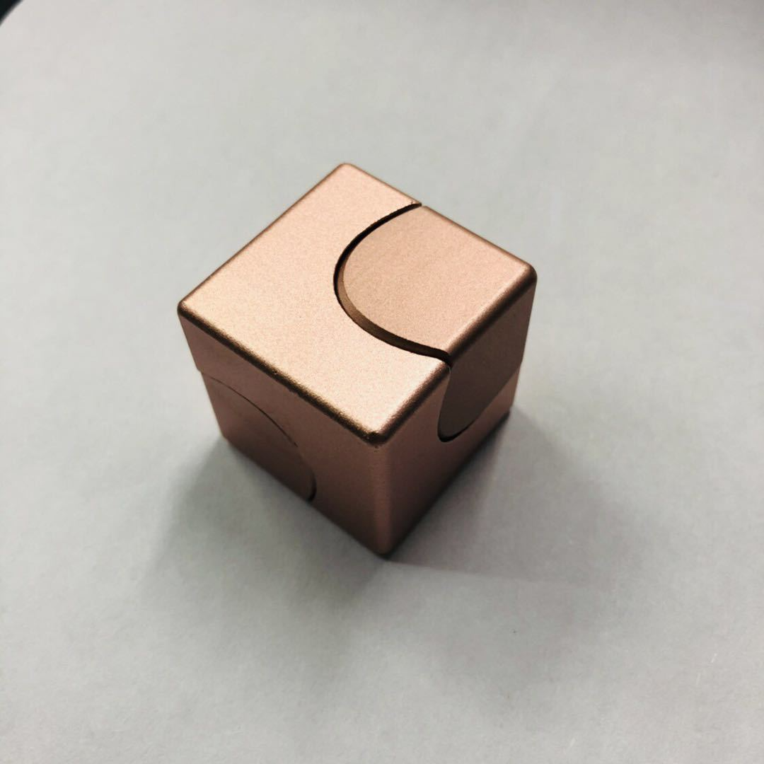 Colorful Hand Metal Cube Gyro Spinner | Aluminum Alloy Hand Cube Fidget Toys Spinner for Gift and Collection