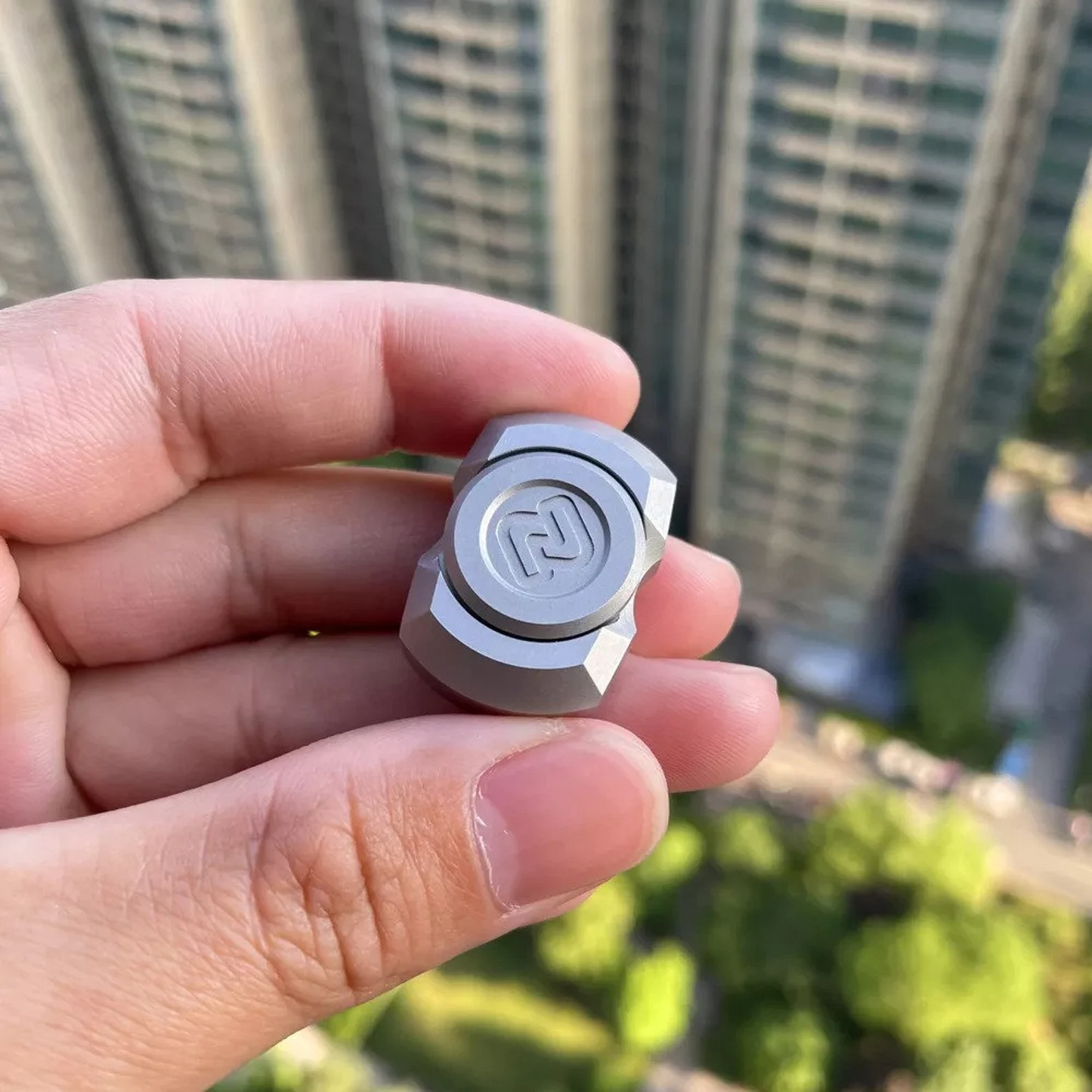 Mini Stainless Steel Block Hand Fidget Spinner | Mini EDC Block Hand Gyro Spinner | Mini Metal Gyro Fidget Spinner for Gift and Collection